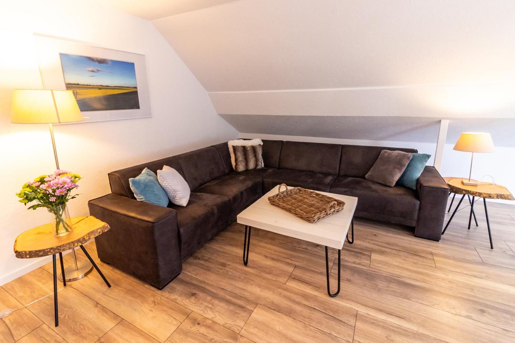 Ferienwohnung Im Gulfhof Krummhörn Eksteriør billede